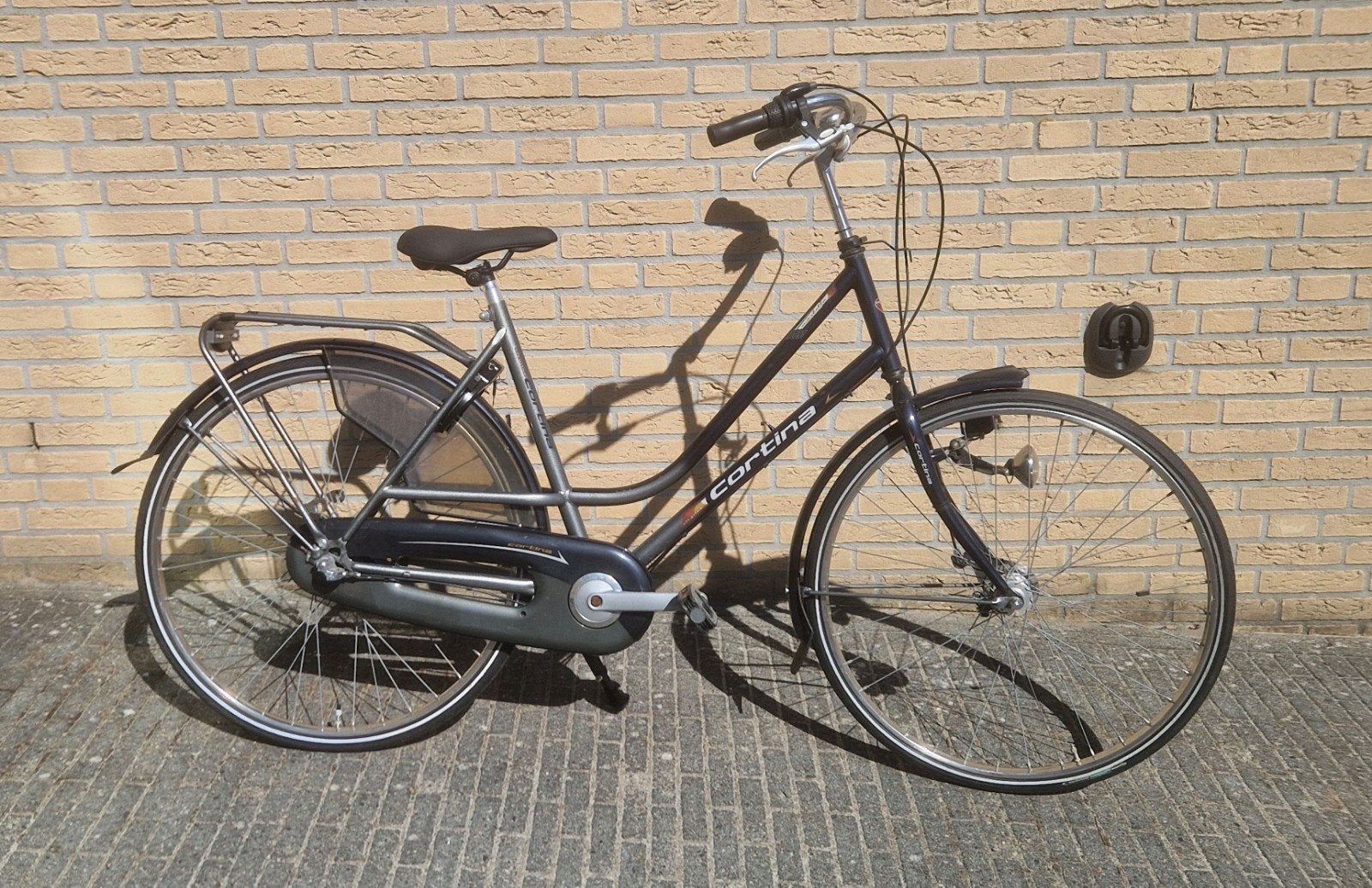 Cortina Damesfiets - Comfortabel en Stijlvol, Gebruikt, 56 cm of meer, Trommelrem, Ophalen