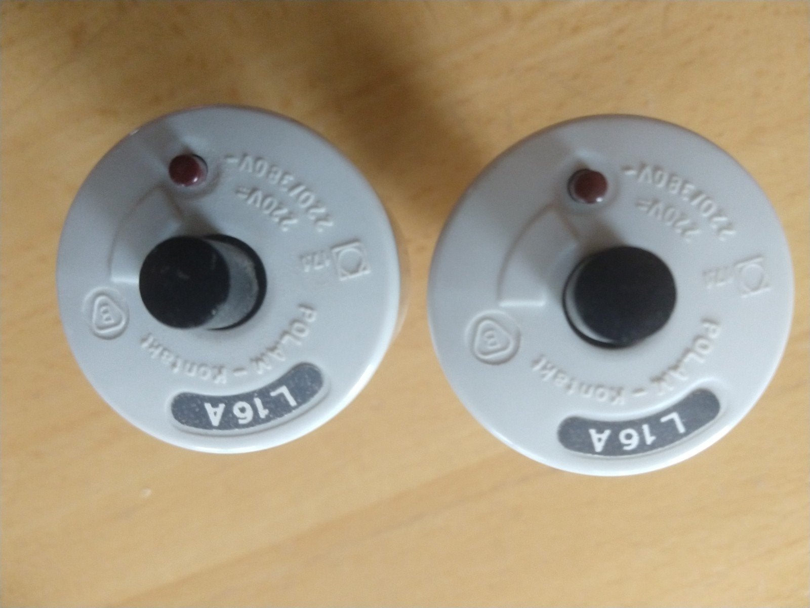 twee 16A automatische zekeringen, Ophalen of Verzenden, Gebruikt