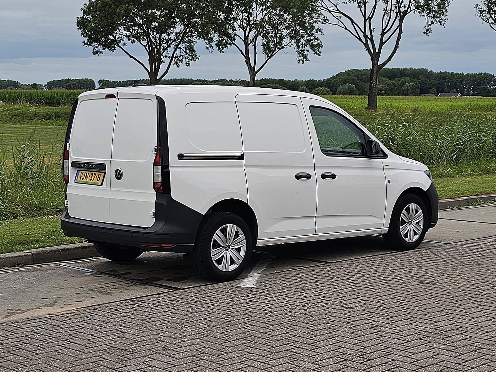 VOLKSWAGEN CADDY 2.0 tdi cargo, Gebruikt, Volkswagen, Wit, 2 stoelen