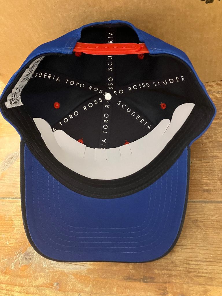 ✅ Toro Rosso Cap Nieuw STR10 STR11 Pet Formule 1 Red Bull, Ophalen of Verzenden, Nieuw, Formule 1