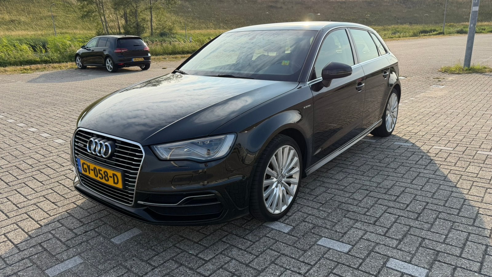Audi A3 1.4 Tfsi 204pk E-tron Phev S Tronic 2015 Zwart, Stof, 4 cilinders, Zwart, 1395 cc