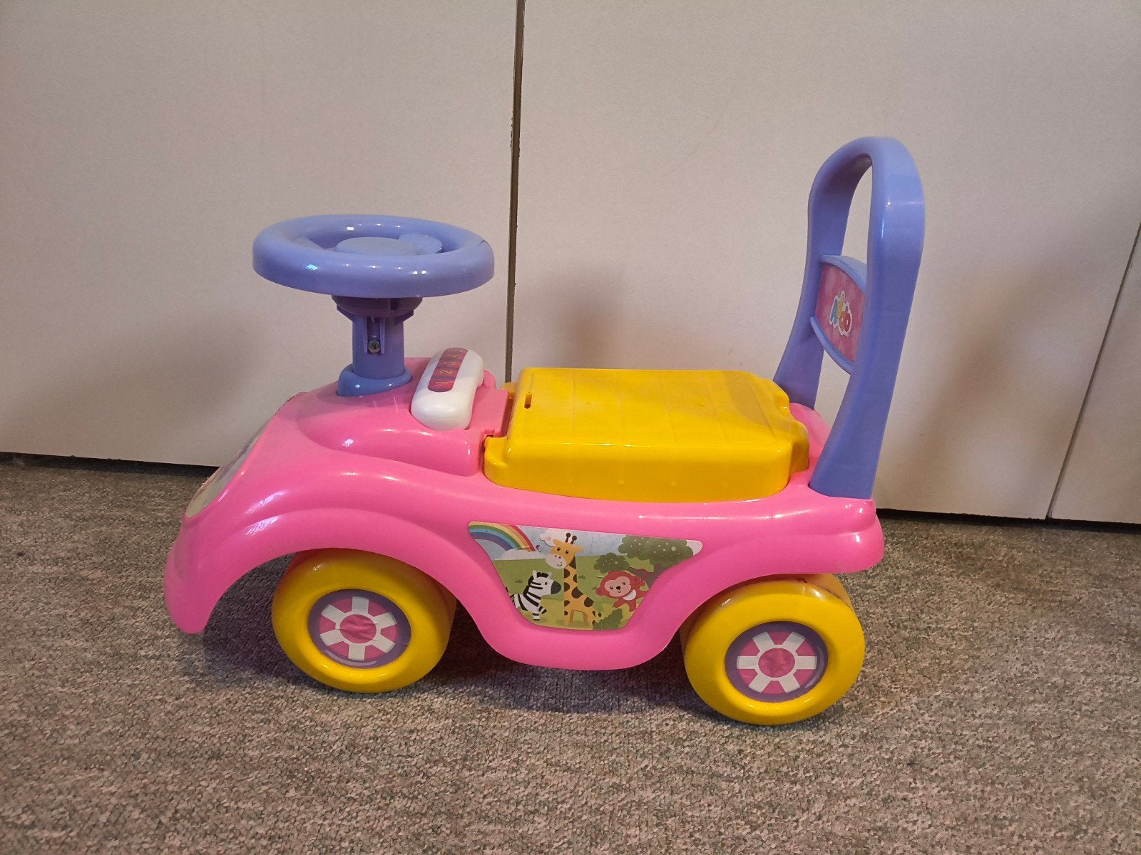 Leuke vrolijke loopauto, Ophalen, Gebruikt, Loopvoertuig