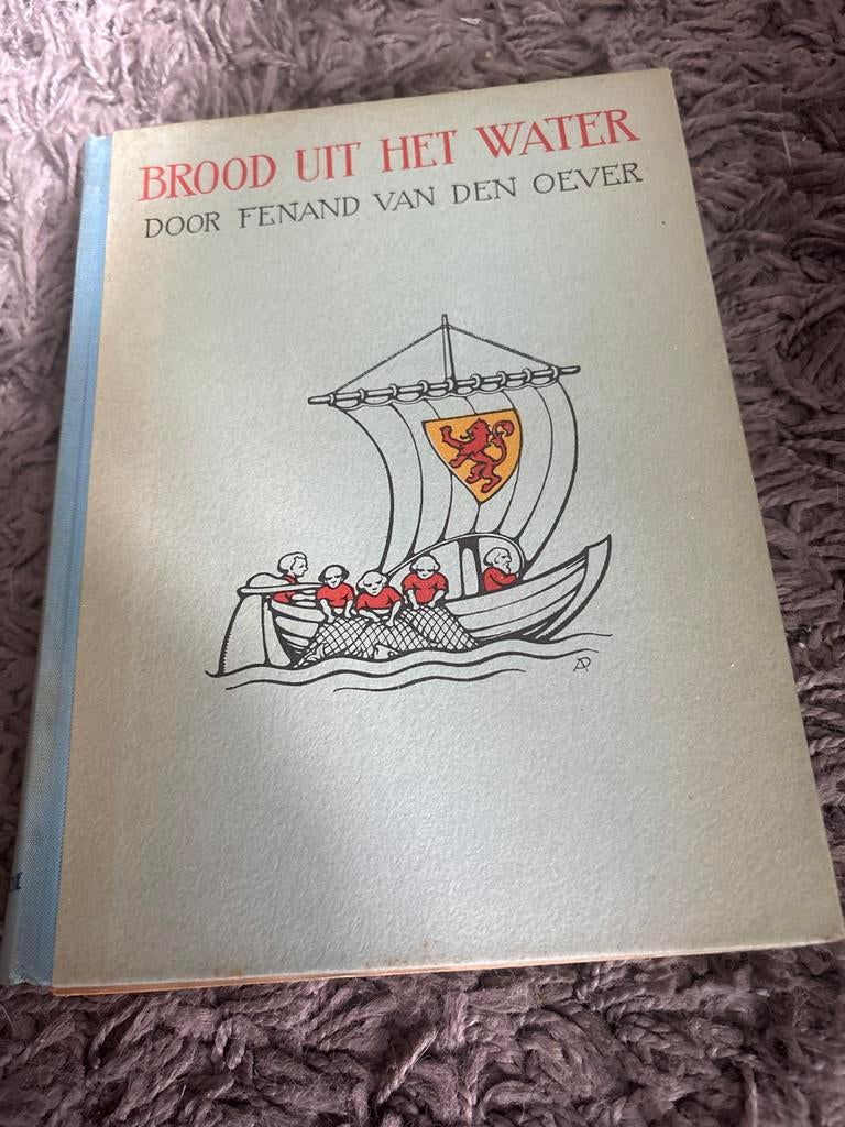 Brood uit het water - Fenand van den Oever, Boeken, Ophalen of Verzenden, Gelezen, Fictie algemeen