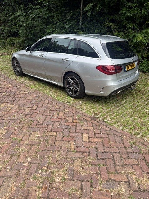 Mercedes-Benz C-Klasse C200 184pk 9G-TRONIC 2019 Grijs, 1800 kg, Zwart, 4 cilinders, 1465 kg