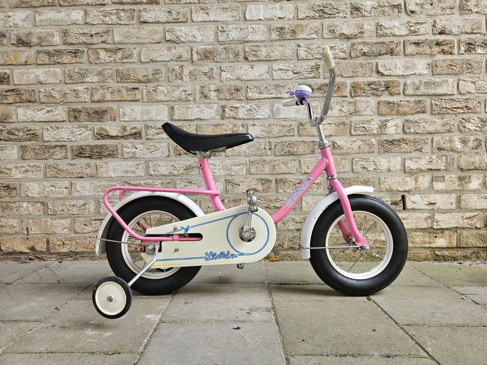 Roze kinderfietsje 3-5 jaar, Fietsen en Brommers, Fietsen | Kinderfietsjes, Ophalen, Gebruikt, Minder dan 16 inch, Zijwieltjes
