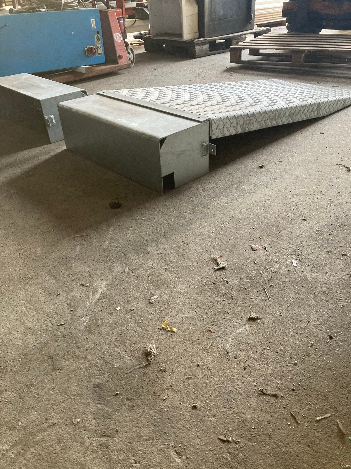 Oprijbeunen voor Remmenbank / Hefbrug - 150x80 cm, Auto-onderdelen, Ophalen, Gebruikt, Universele onderdelen