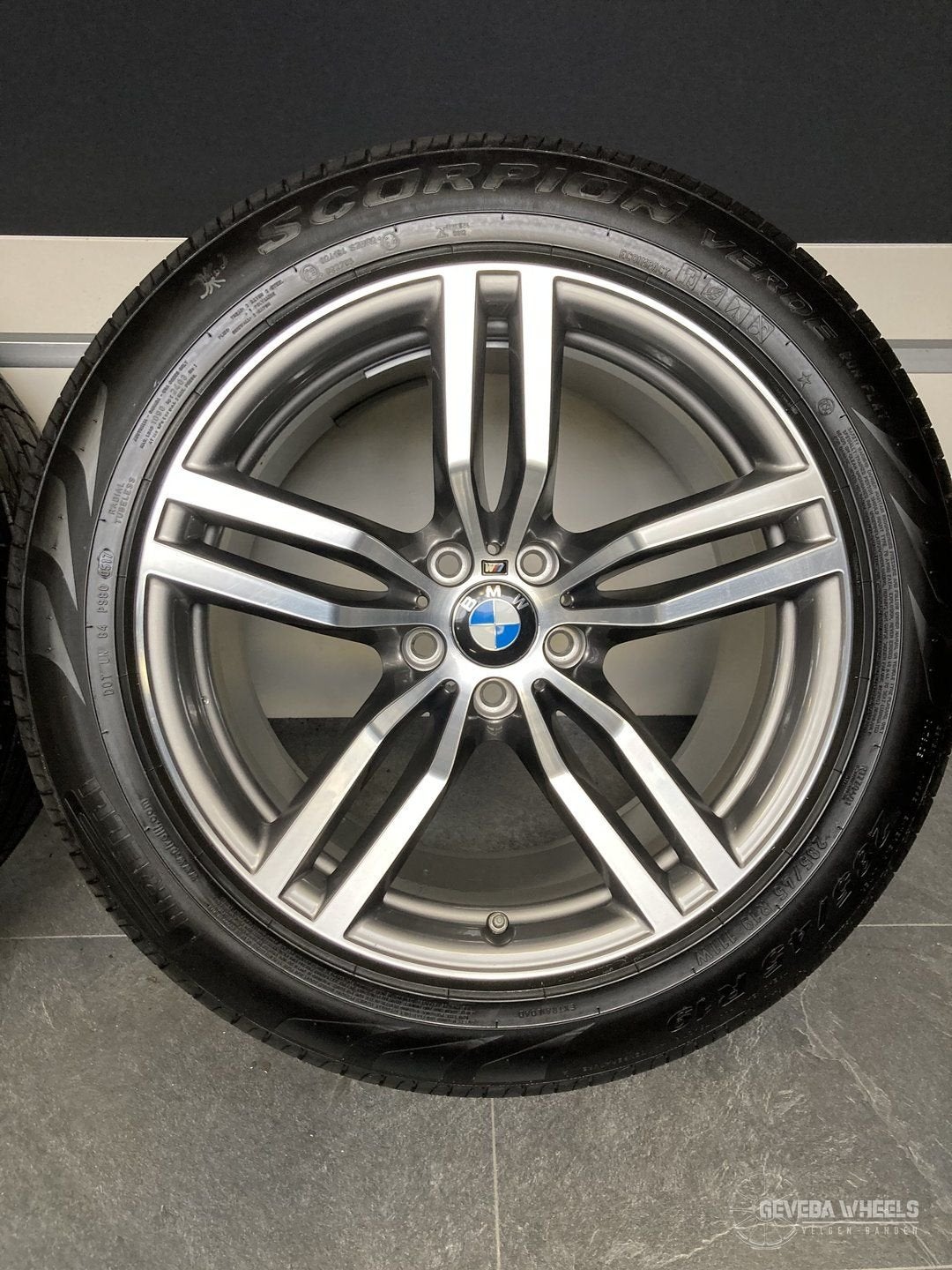 19” originele BMW X5 F15 / X6 F16 velgen + banden 623M 5x120, Auto-onderdelen, 19 inch, Gebruikt, 255 mm, -