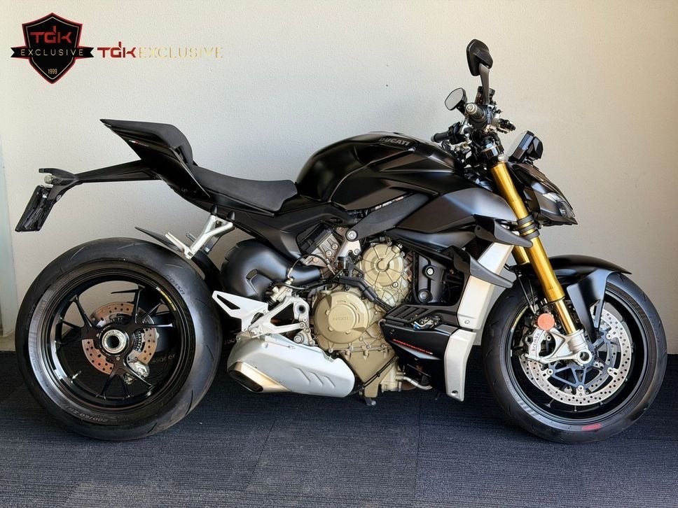 DUCATI STREETFIGHTER V4 S BTW V4S NIEUWSTAAT (V2 PANIGALE), Motoren, 4 cilinders, Motorrijbewijs A, Bedrijf, Meer dan 35 kW