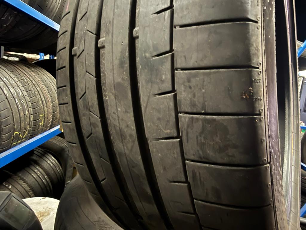 4x 275 35 20 102Y Continental Sportcontact 6 - 6MM~, Gebruikt, 275 mm, Ophalen of Verzenden, Band(en)