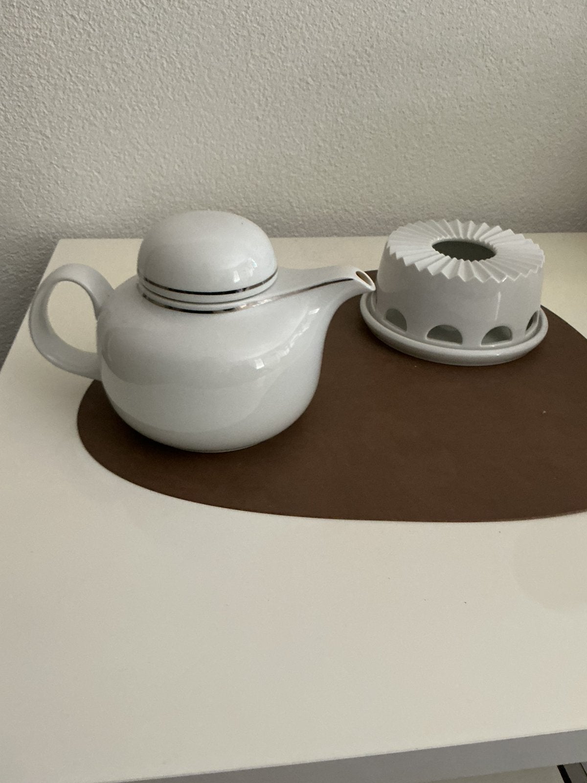 Arzberg theepot met theelichtje - Wit porselein, Ophalen