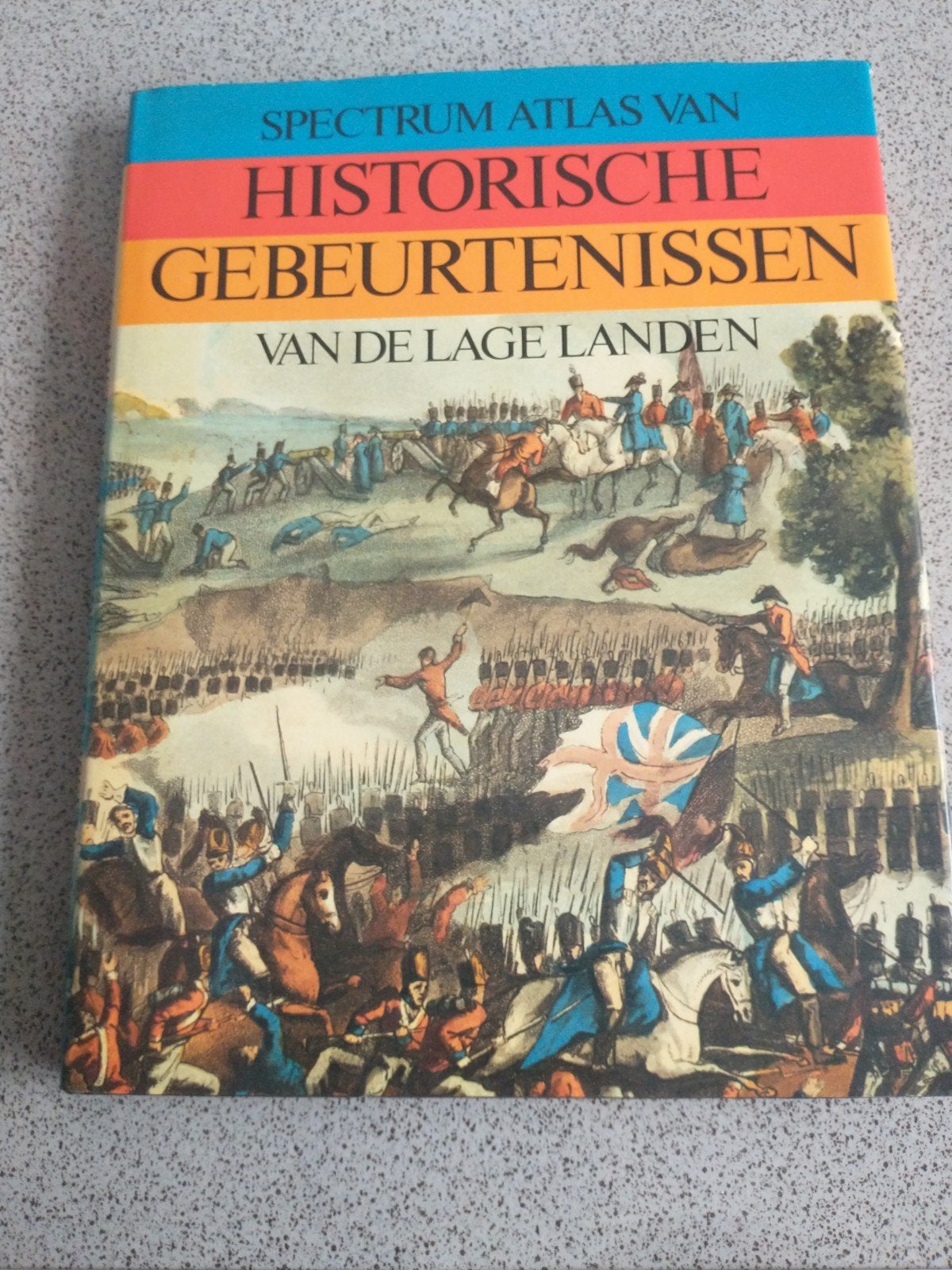 Atlas historische gebeurtenissen, Ophalen of Verzenden, Zo goed als nieuw, Willem Velema