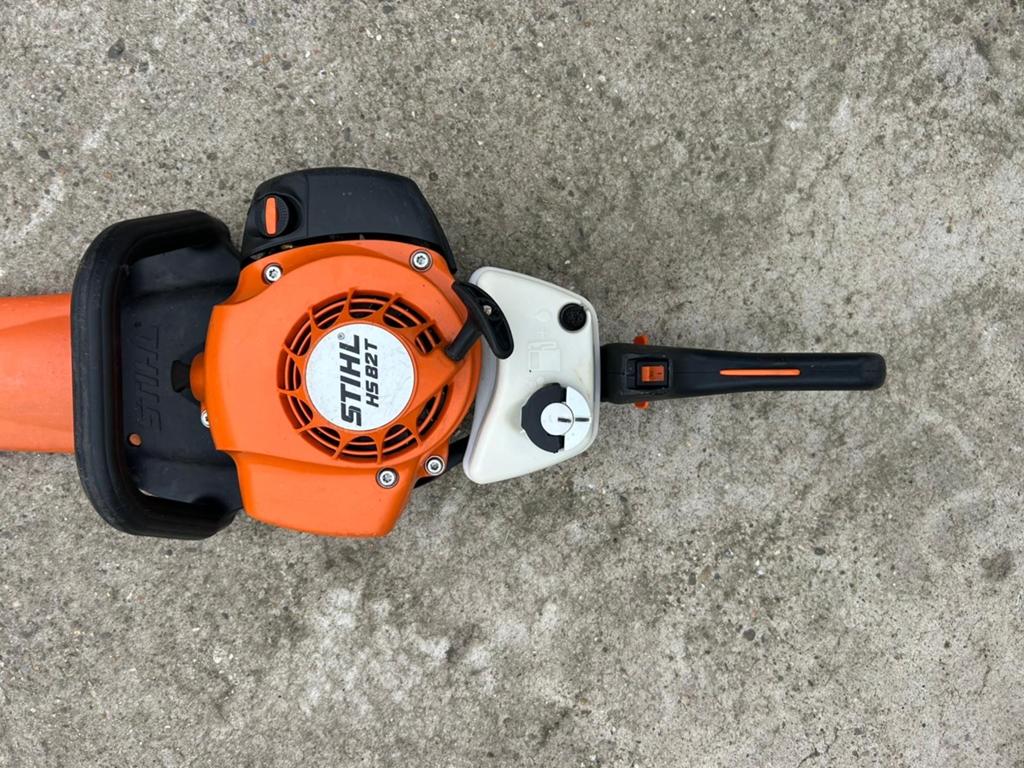 Stihl HS 82 T Heggenschaar - Benzine, Tuin en Terras, Heggenscharen, Ophalen, Gebruikt, Benzine