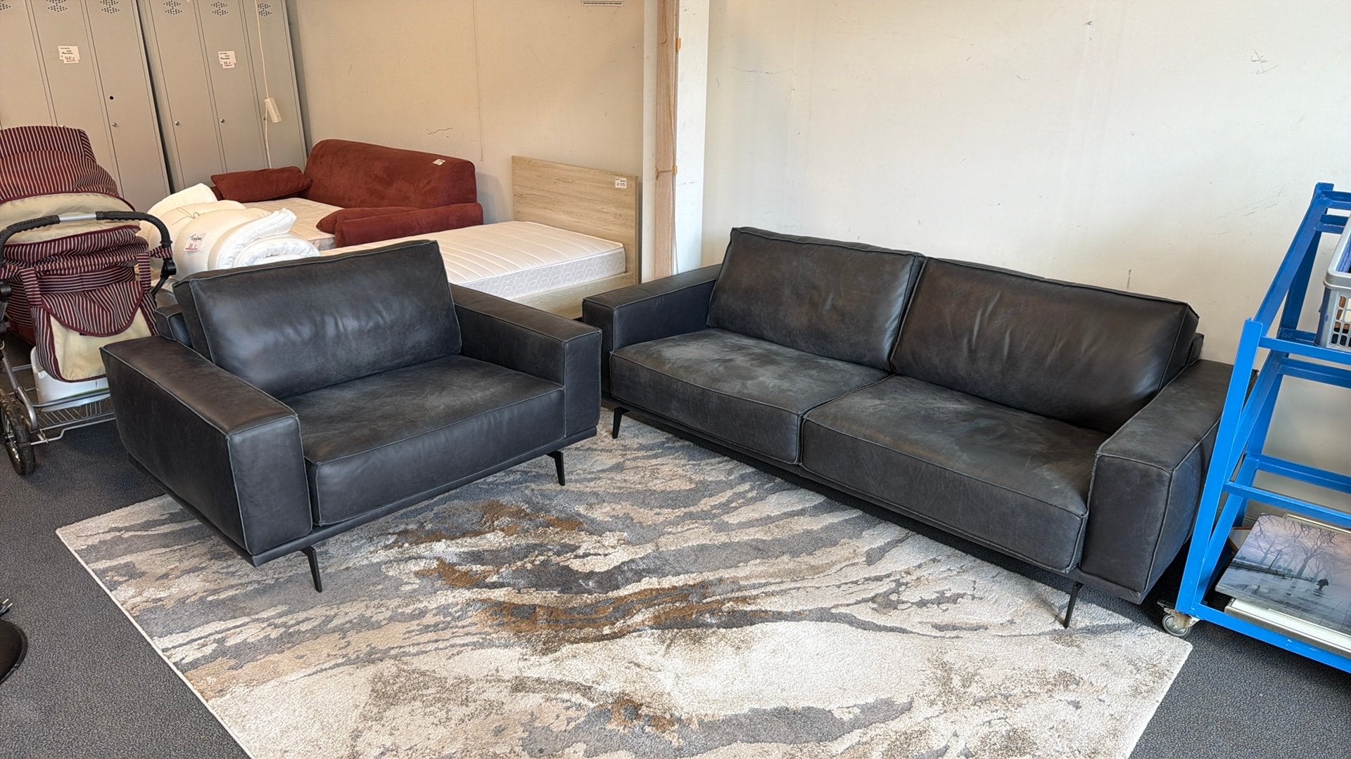 Leren bankstel loveseat + 2 zits bank zwart design bank, Ophalen, Zo goed als nieuw, Leer