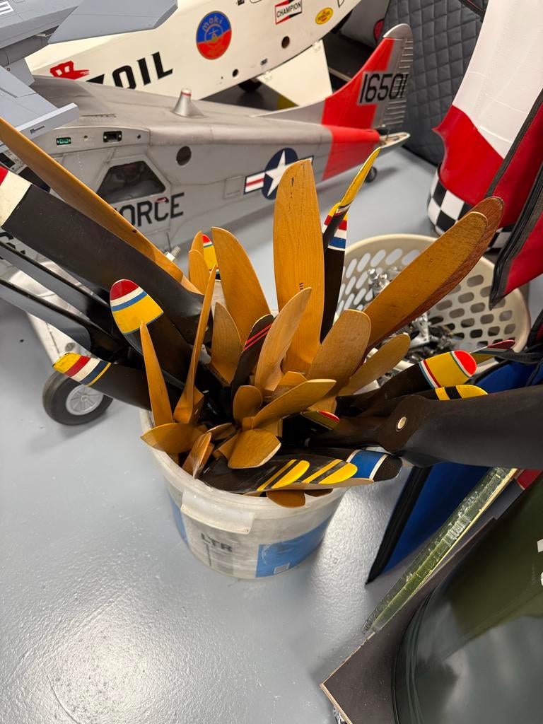 Diverse modelvliegtuig propellers, Hobby en Vrije tijd, Modelbouw | Vliegtuigen en Helikopters, Overige merken, Ophalen of Verzenden