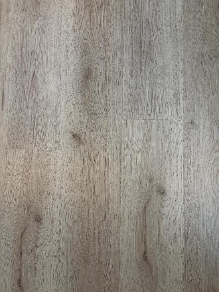 Gratis laminaat vloer grijs eiken 30m2, Doe-het-zelf en Verbouw, Vloerdelen en Plavuizen, Gebruikt, Laminaat, Hout, 50 tot 150 cm