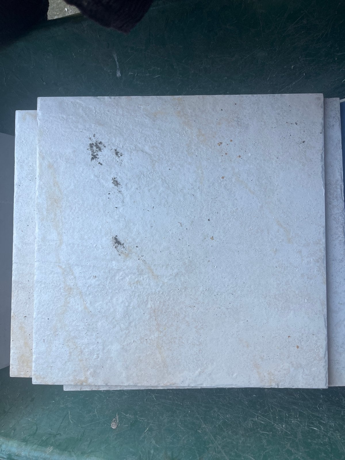 37 tegels 33x33 cm, Ophalen, Gebruikt, 20 tot 40 cm, Minder dan 5 m²