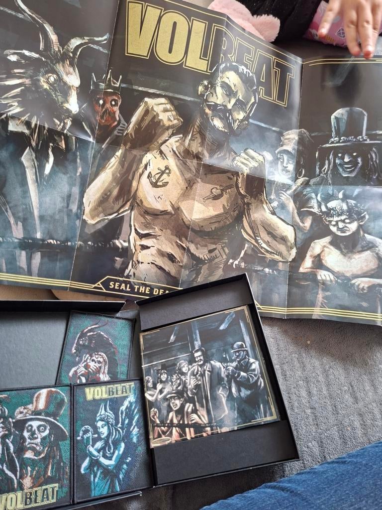 Volbeat - Seal the Deal & Let's Boogie Boxset, Ophalen of Verzenden, Zo goed als nieuw, Boxset