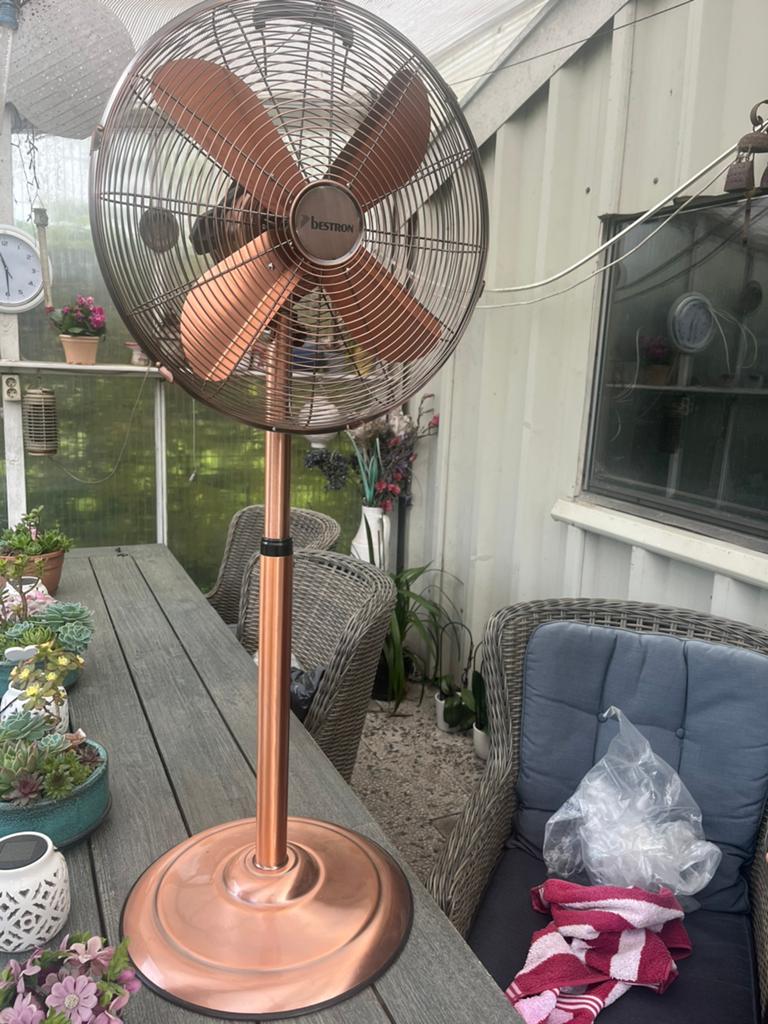 ventilator Bestron, Ophalen of Verzenden, Zo goed als nieuw, Statiefventilator