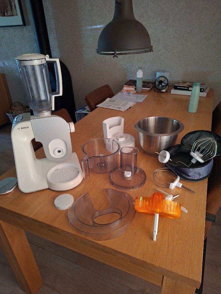 Keukenmachine Bosch MUM 54230., 2 tot 3 liter, Ophalen, Gebruikt, 3 snelheden of meer