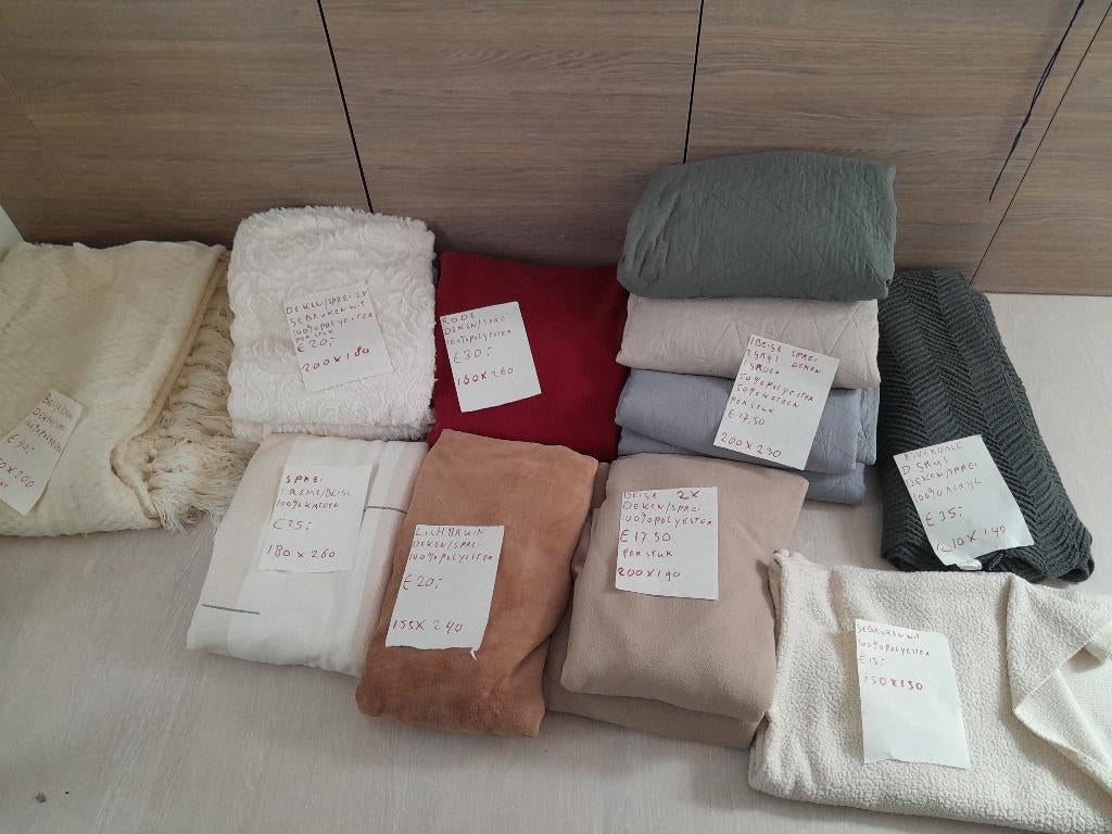 14 dekens / spreien  een- en tweepersoons, Overige kleuren, Overige maten, Ophalen of Verzenden, Deken of Dekbed