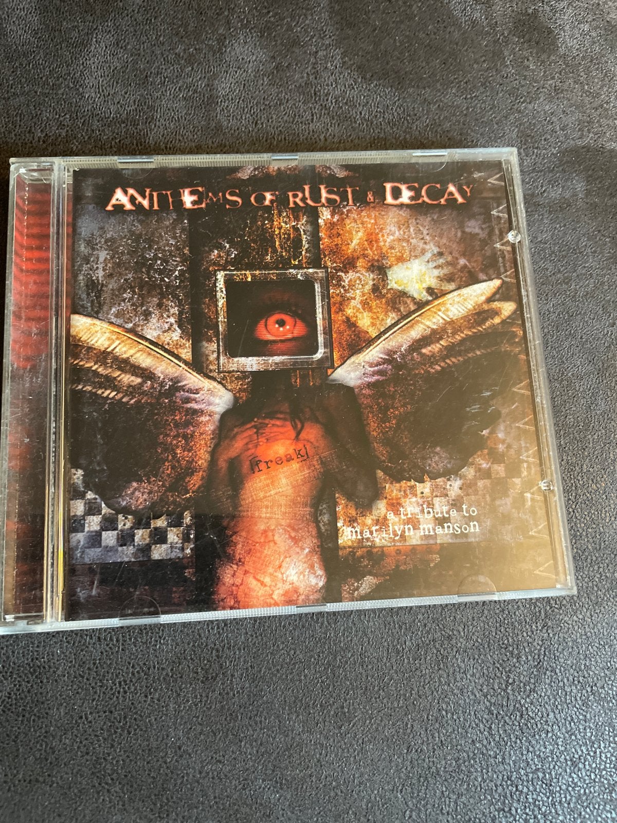 Anthems of Rust & Decay - Tribute to Marilyn Manson CD, Cd's en Dvd's, Metal, Gebruikt, Ophalen of Verzenden, Inclusief doosje