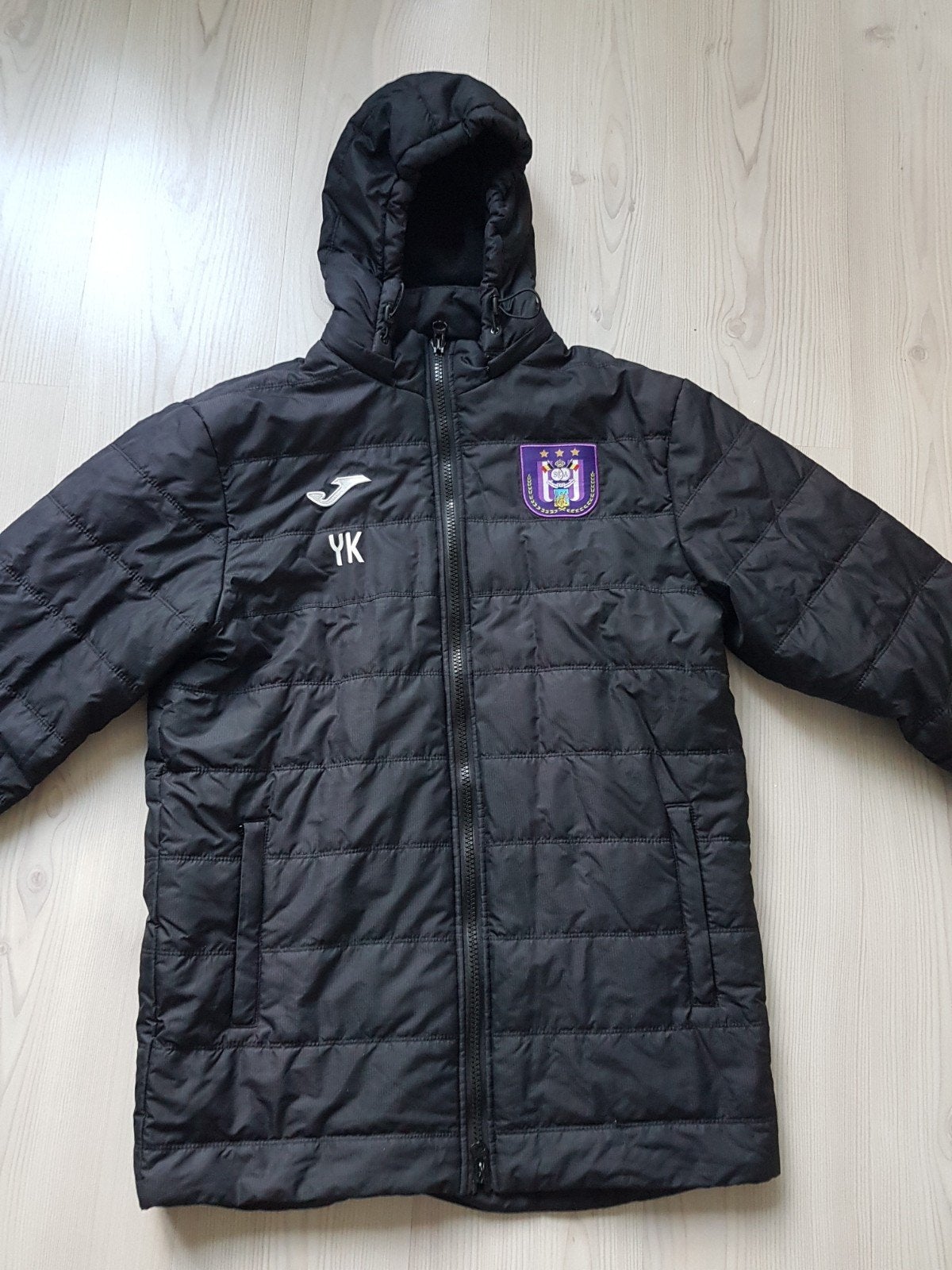 Anderlecht heren voetbaljas in size medium, Ophalen of Verzenden, Zo goed als nieuw, Maat 48/50 (M), Zwart