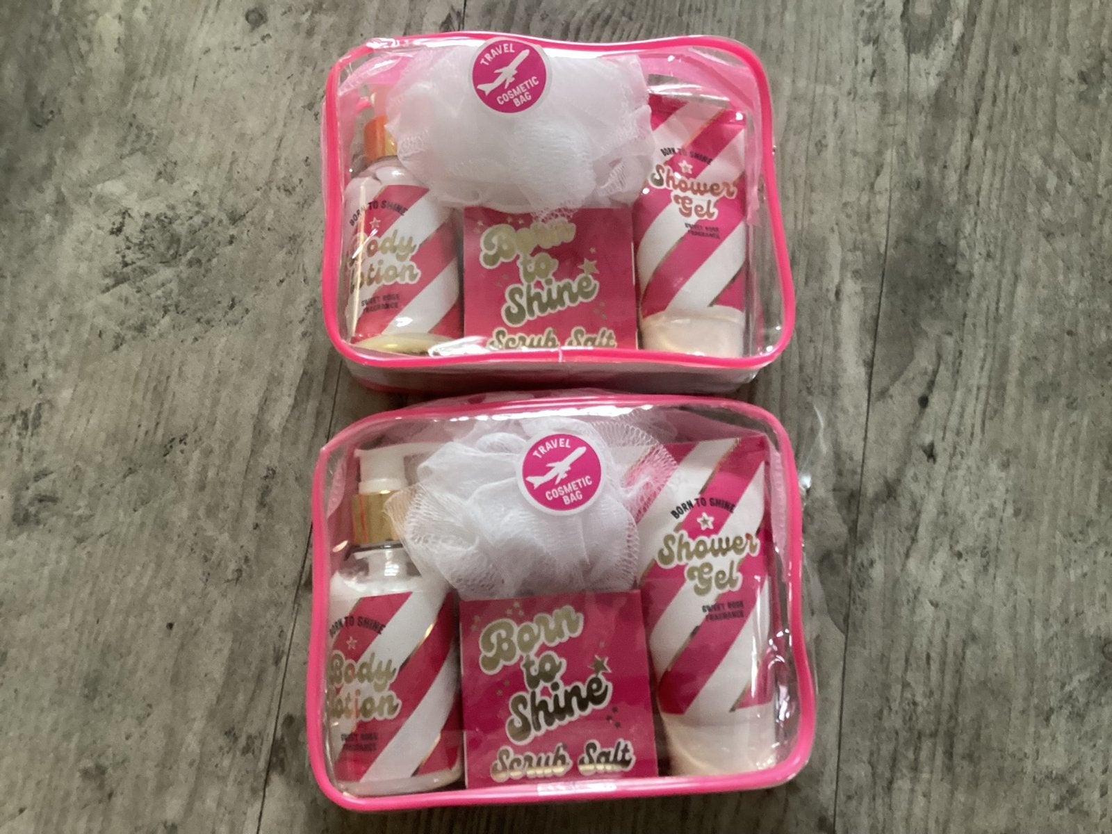 2x Doucheset met badschuim, bodylotion en spons, Ophalen of Verzenden, Nieuw, Bad & Douche