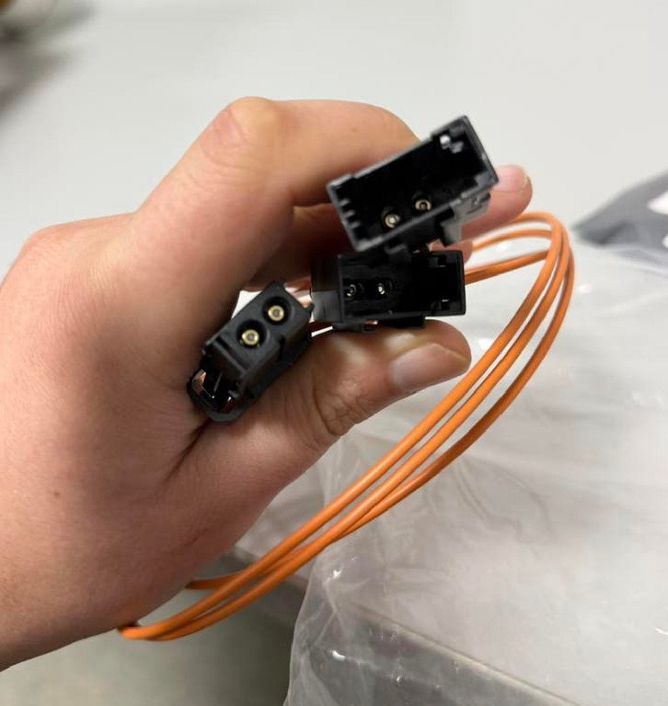 MOST Glasvezel Y-Adapter Kabel Audi BMW Mercedes Volvo NIEUW, Nieuw, Ophalen of Verzenden, H, H