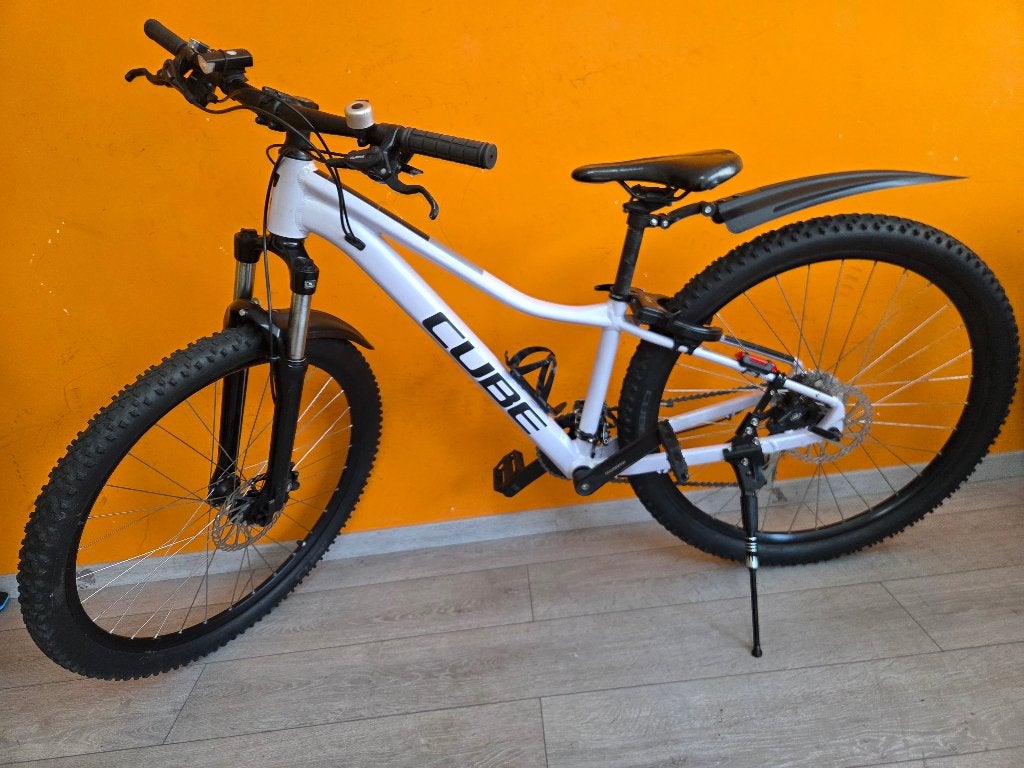 Foto 9 van Cube 27.5 Access maat XS