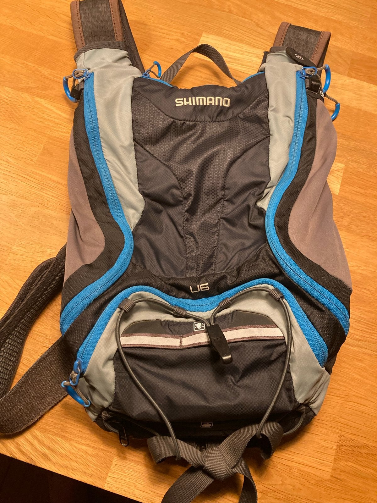 Shimano U6 Fietsrugzak met regenhoes, Ophalen of Verzenden, Zo goed als nieuw