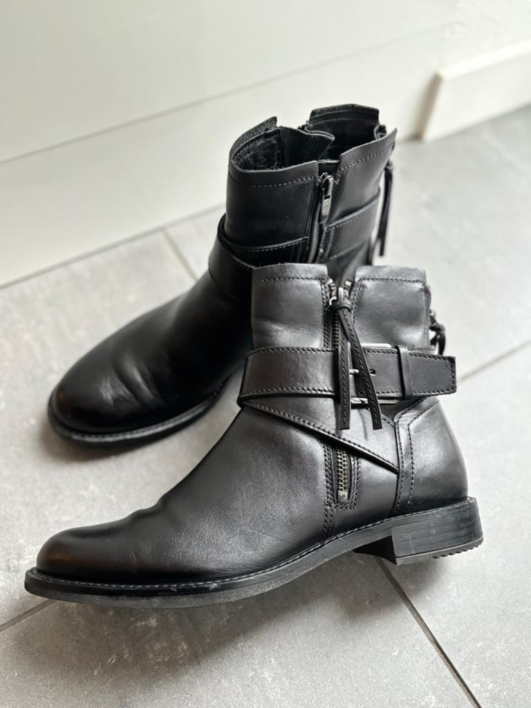 ECCO maat 39 Sartorelle dames schoenen korte laarzen leer, Kleding | Dames, Schoenen, Ophalen of Verzenden, Zo goed als nieuw