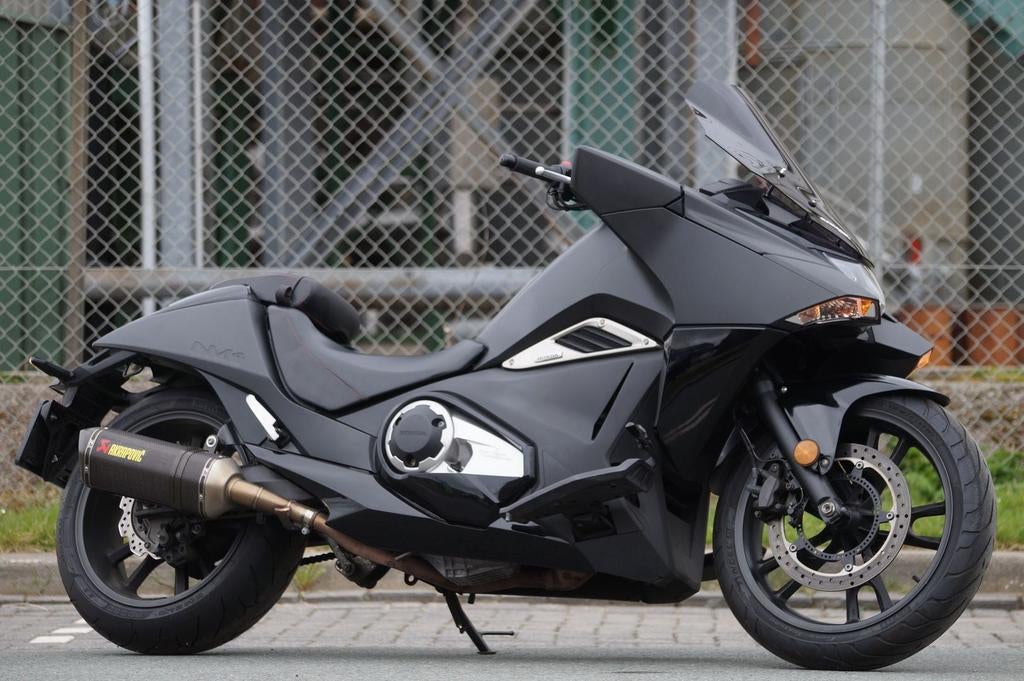 HONDA NM4 VULTUS (bj 2015) 17,088 km, Motorrijbewijs A, Bedrijf, Onbekend, Meer dan 35 kW