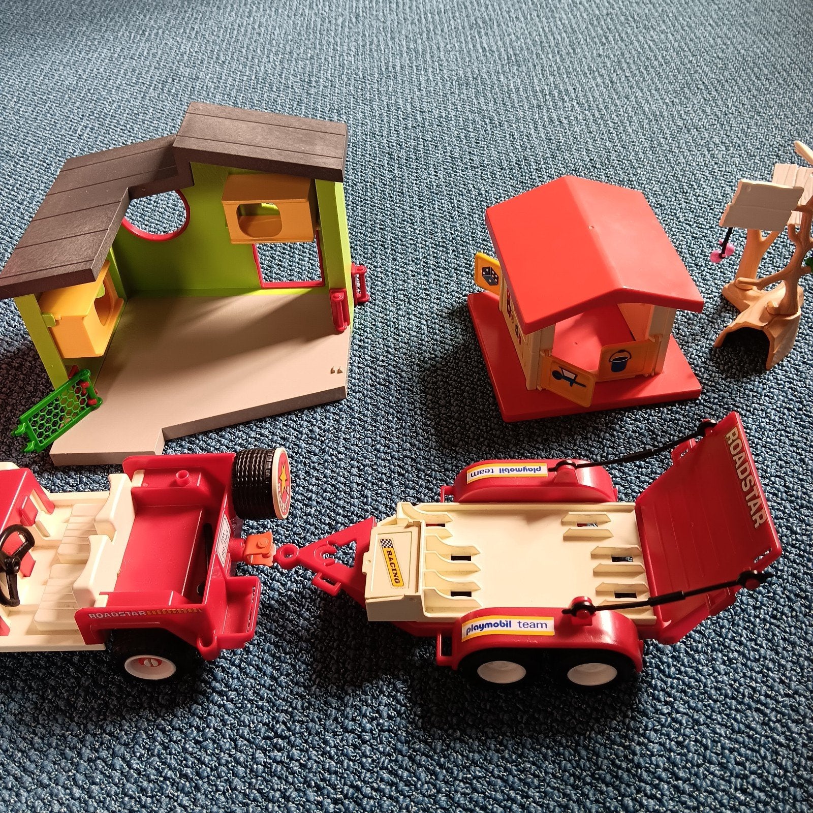 Playmobil met gebouwen, voertuigen en figuren, Ophalen, Zo goed als nieuw, Losse onderdelen, Figuren