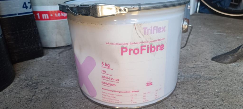 Triflex ProFibre 5 kg vloeibaar dakbedekkingssysteem, Doe-het-zelf en Verbouw, Dakpannen en Dakbedekking, Ophalen