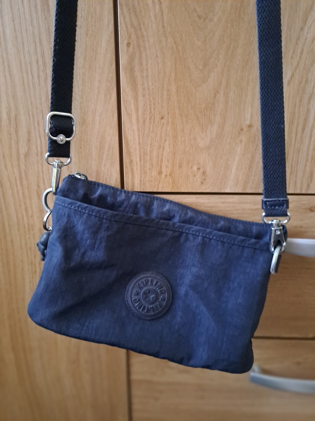 Super mooie kipling schoudertas met aapje, Ophalen of Verzenden, Zo goed als nieuw, Blauw, Kipling