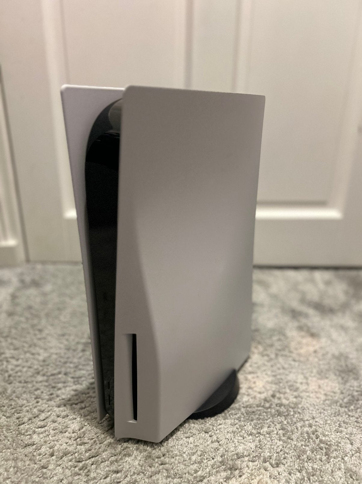 PlayStation 5 Disc Edition met 1TB SSD en 2 Controllers, Spelcomputers en Games, Games | Sony PlayStation 5, Ophalen, Zo goed als nieuw