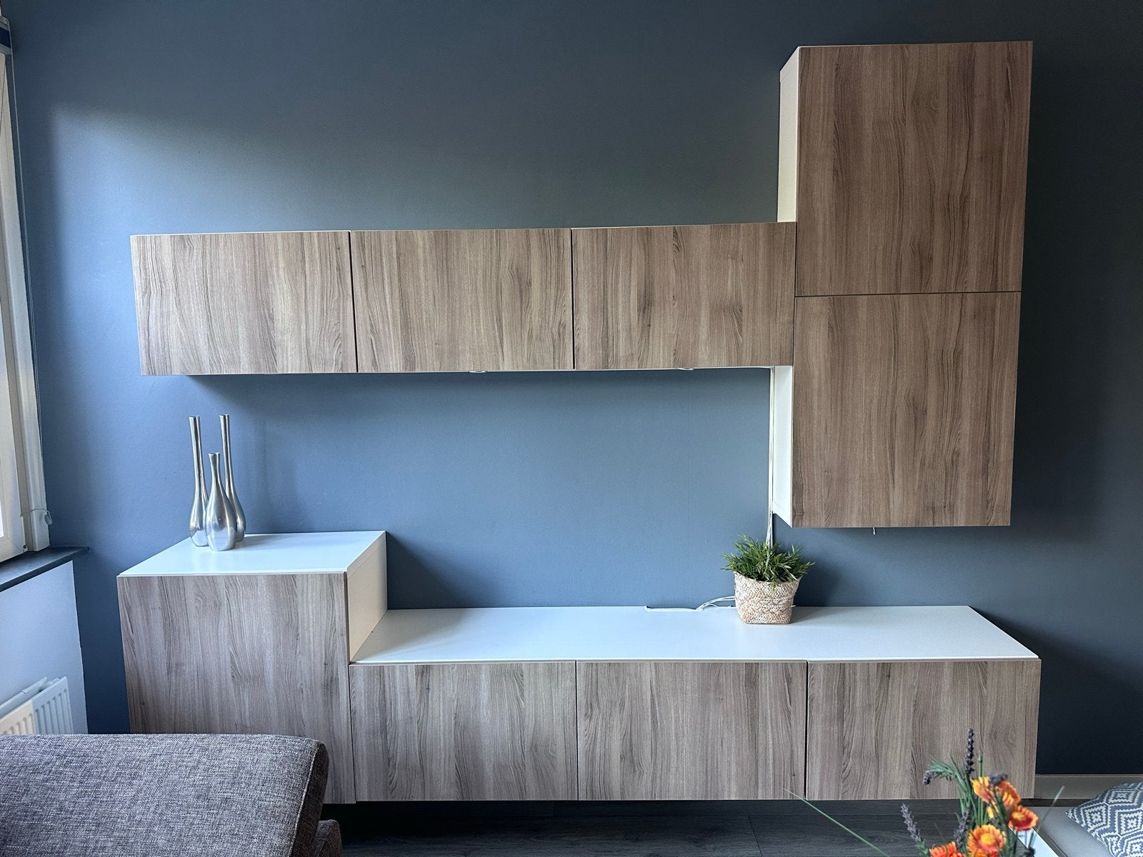 Moderne wandmeubel met soft close kastjes, Huis en Inrichting, Kasten | Overige, Ophalen, Gebruikt