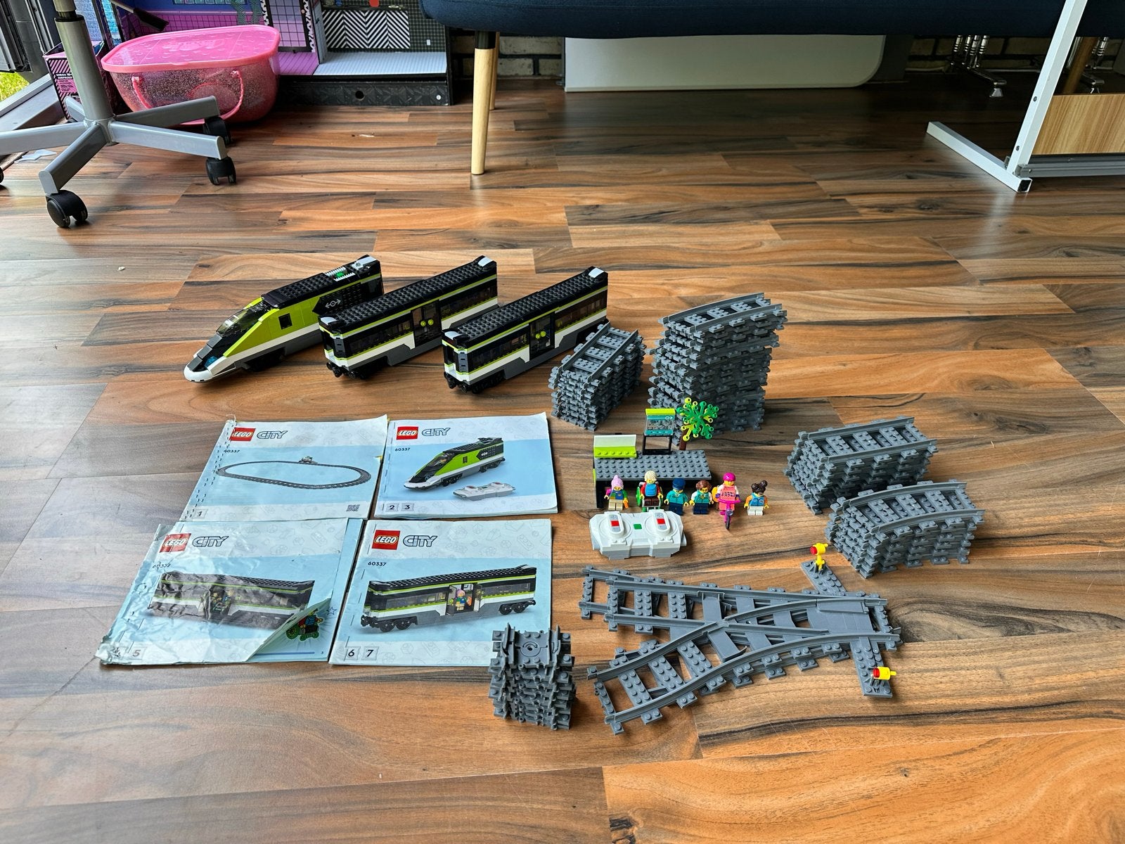 LEGO City Passagierstrein 60337 met extra rails, City, Lego, Ophalen of Verzenden, Zo goed als nieuw