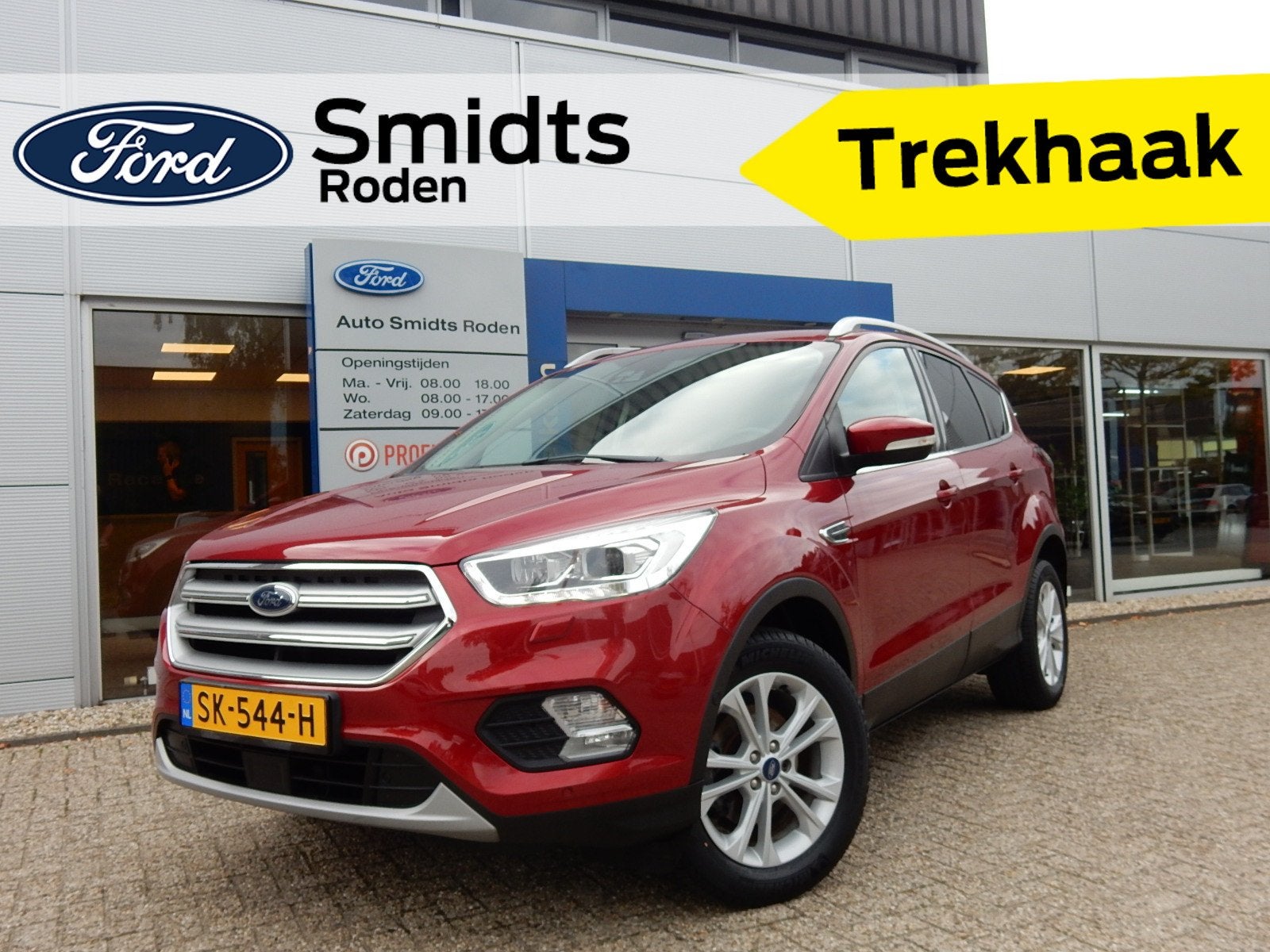Ford Kuga 150PK EcoBoost Titanium | Xenon | Trekhaak 2.000KG, 4 cilinders, Leder en Stof, Origineel Nederlands, Bedrijf