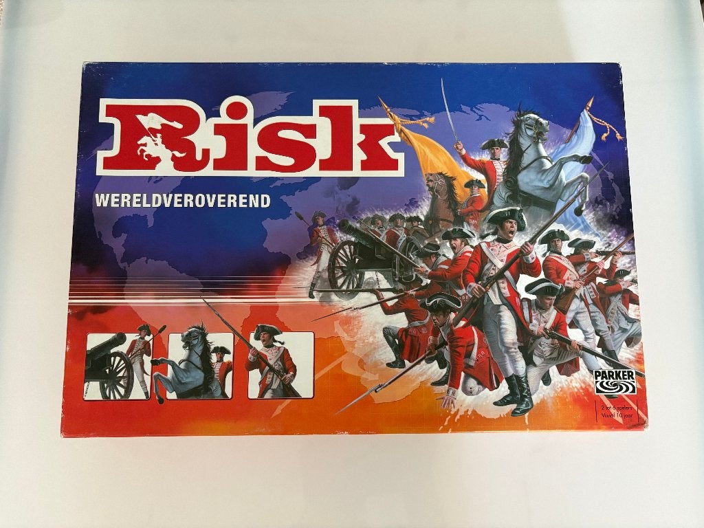 Risk wereldveroverend, Vijf spelers of meer, Ophalen of Verzenden, Zo goed als nieuw, Parker