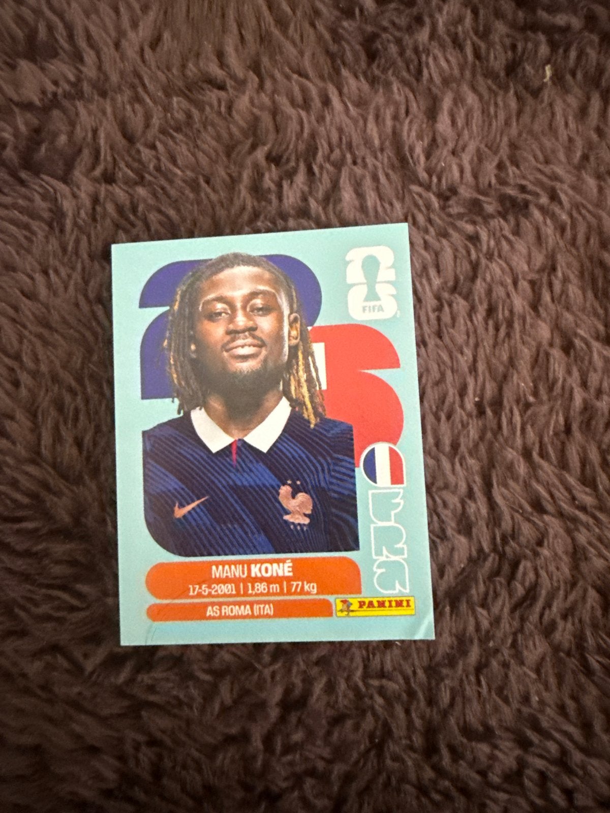 Panini FIFA 2023 Manu Koné Voetbalsticker AS Roma, Ophalen of Verzenden, Nieuw, Buitenlandse clubs, Poster, Plaatje of Sticker