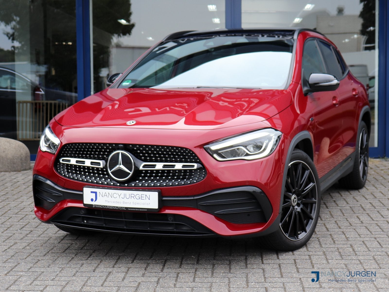 Mercedes-Benz GLA 250 e Business| AMG | 8G Aut. | Night Pakk, Auto's, Gebruikt, Met garantie (alle), Plug-in hybride, Bedrijf