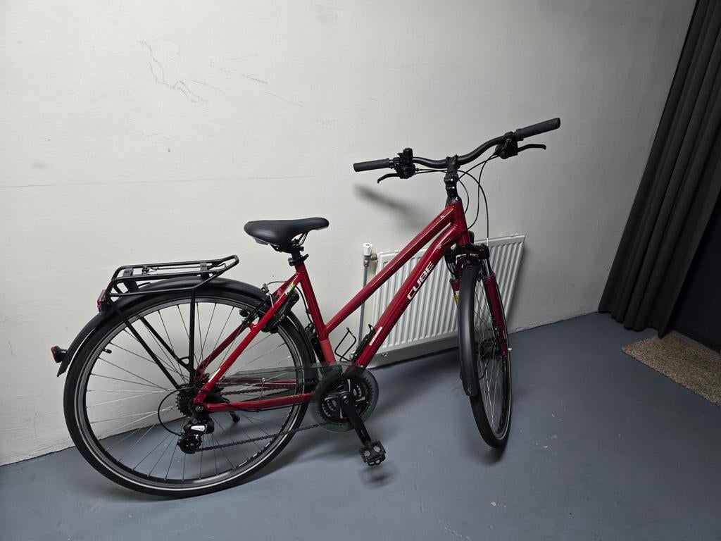CUBE Touring Darkred Damesfiets - Maat T50, Ophalen