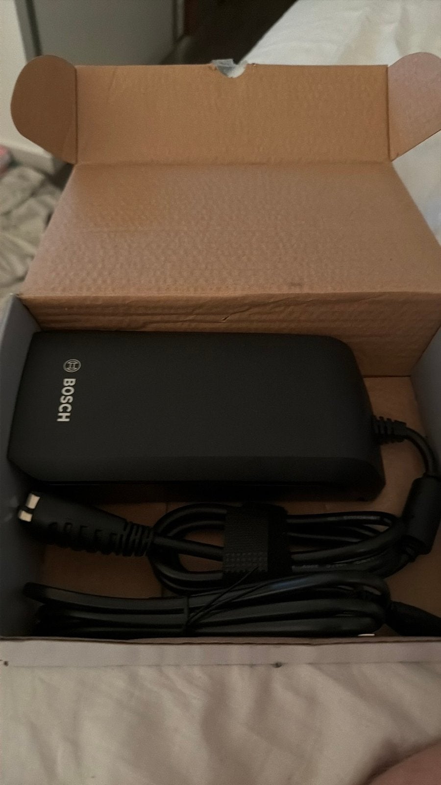 Bosch 4a oplader, Ophalen, Zo goed als nieuw