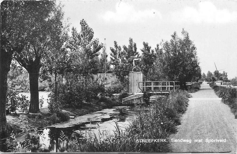304-015-043 Streefkerk Tiendweg met Sportveld, Verzenden, Voor 1920, Zuid-Holland