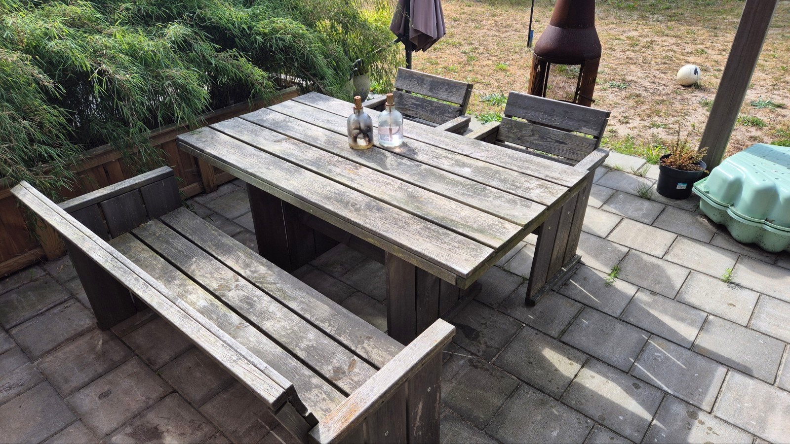Robuust houten tuinset met banken en tafel, Ophalen, 4 zitplaatsen, Gebruikt, Bank