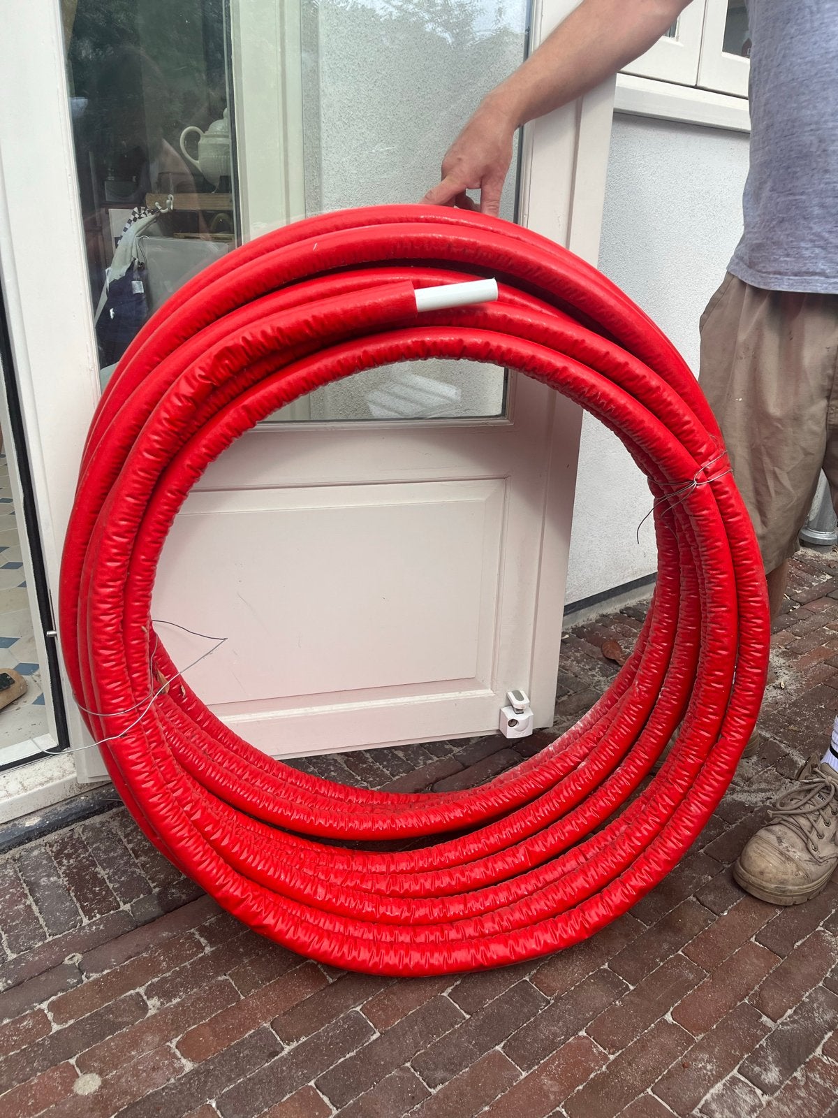 Uponor geïsoleerde buis 25mm c.a. 20 meter, Doe-het-zelf en Verbouw, Buizen en Afvoer, Ophalen, Overige materialen, 6 meter of meer