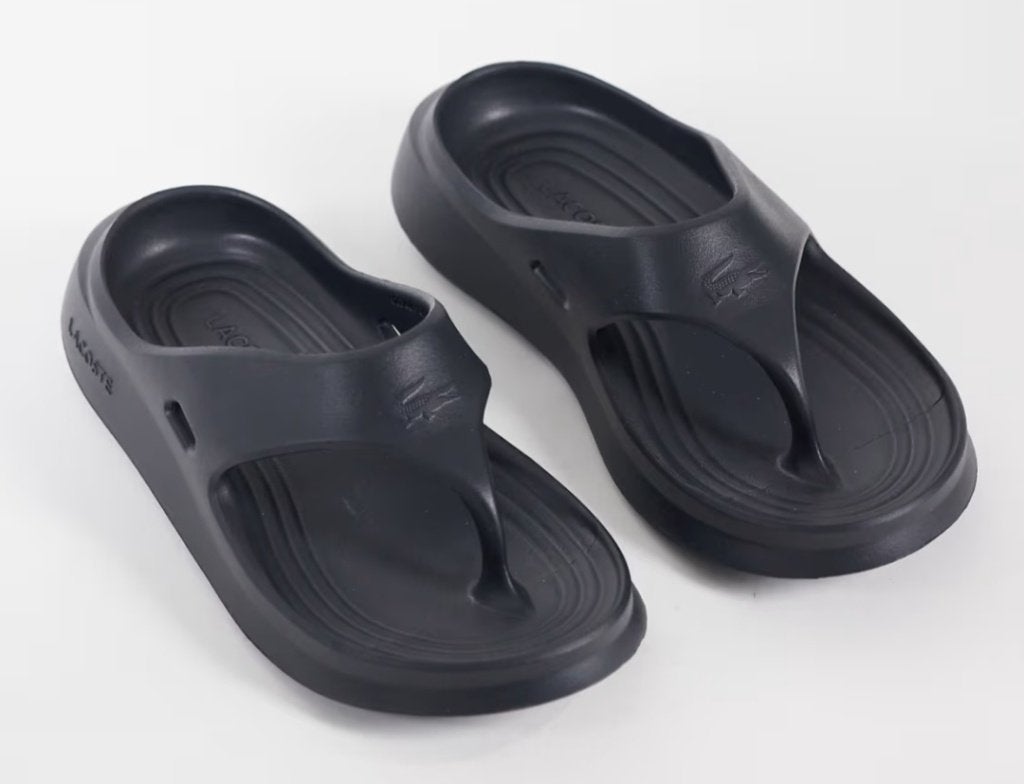Lacoste slippers 42.5 43 43.5, Ophalen of Verzenden, Nieuw, Zwart, Slippers