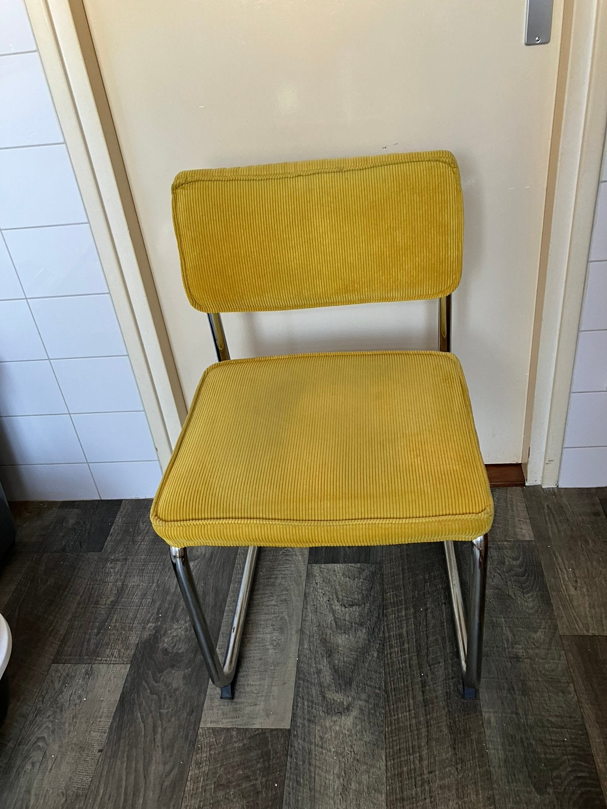 GISPEN STOEL GEEL RIBFLUWEEL!, Ophalen, Zo goed als nieuw, Overige kleuren, Eén
