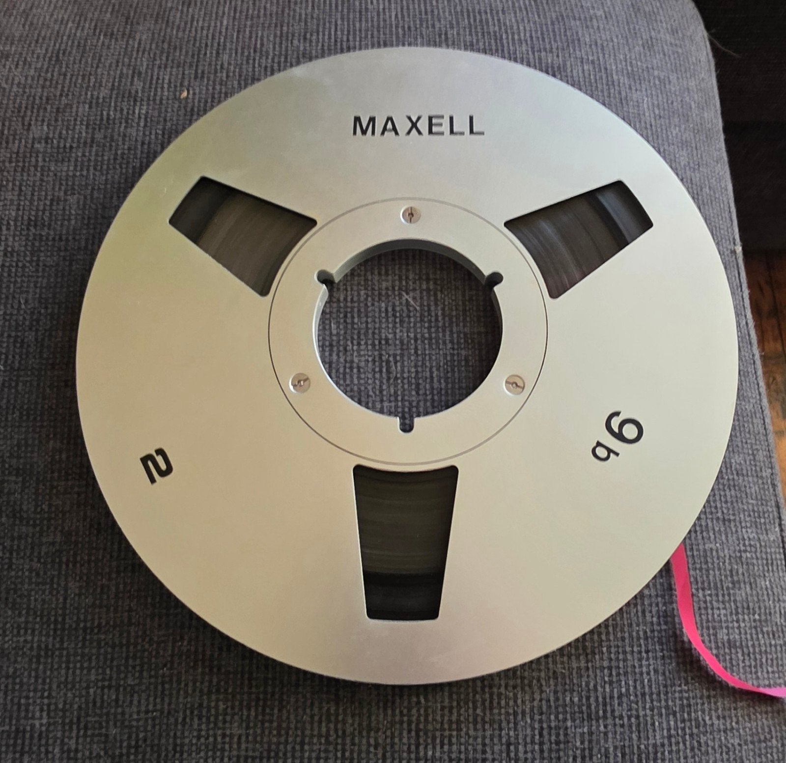 Maxell spoelen met banden en Revox doos, Audio, Tv en Foto, Bandrecorders, Ophalen of Verzenden, Met banden